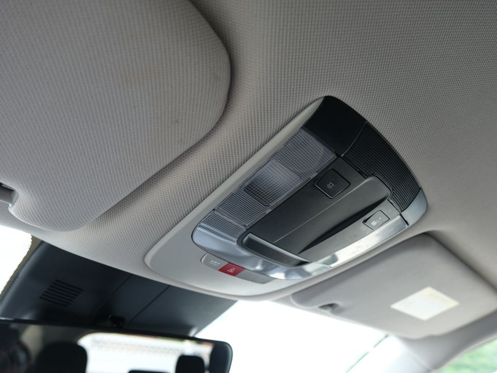 2025 Kia Sorento LX