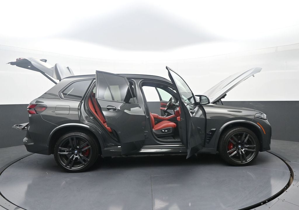2024 BMW X5 M Competition