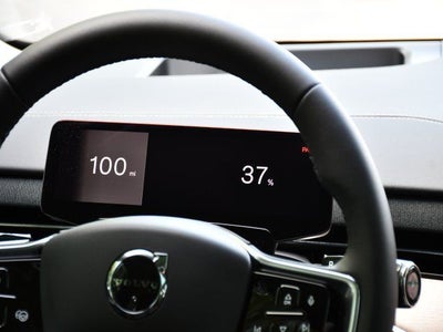 2025 Volvo EX90 Twin Motor Performance Ultra 6-Seater