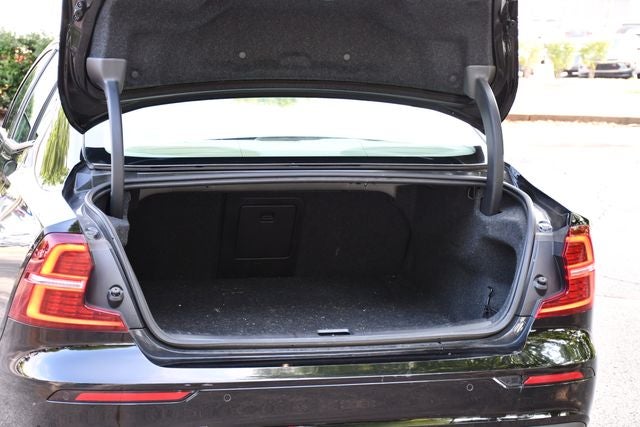 2019 Volvo S60 T5 Momentum