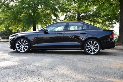2019 Volvo S60 T5 Momentum