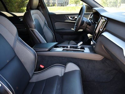 2024 Volvo S60 B5 Plus Black Edition
