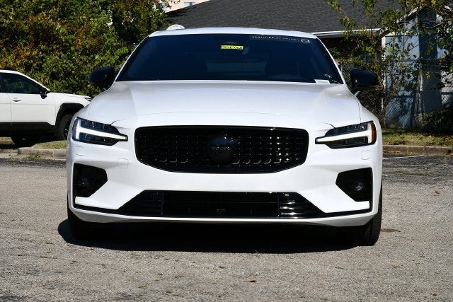 2023 Volvo S60 B5 Plus Black Edition