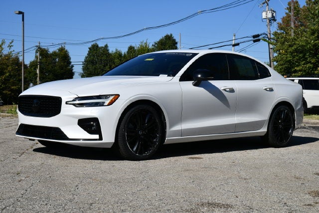 2023 Volvo S60 B5 Plus Black Edition