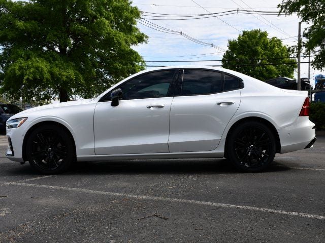 2023 Volvo S60 B5 Plus Black Edition