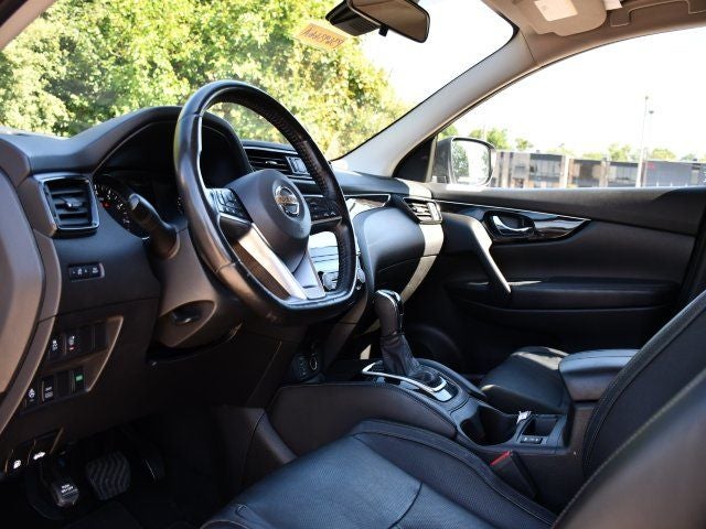 2017 Nissan Rogue Sport SL