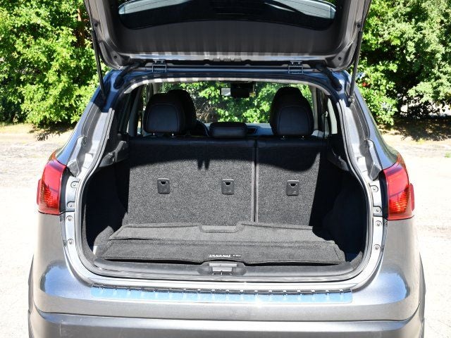 2017 Nissan Rogue Sport SL