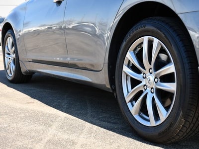 2017 INFINITI Q70 3.7X