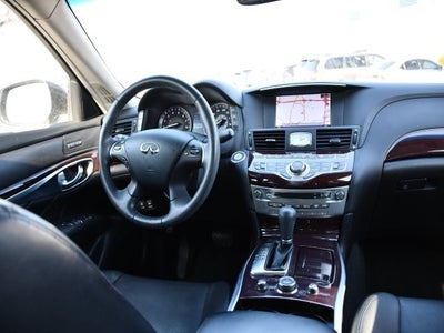 2017 INFINITI Q70 3.7X