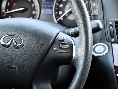 2017 INFINITI Q70 3.7X