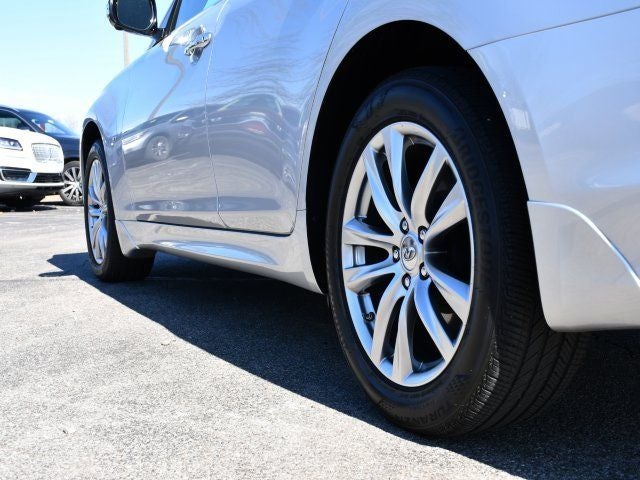 2019 INFINITI Q70 3.7X