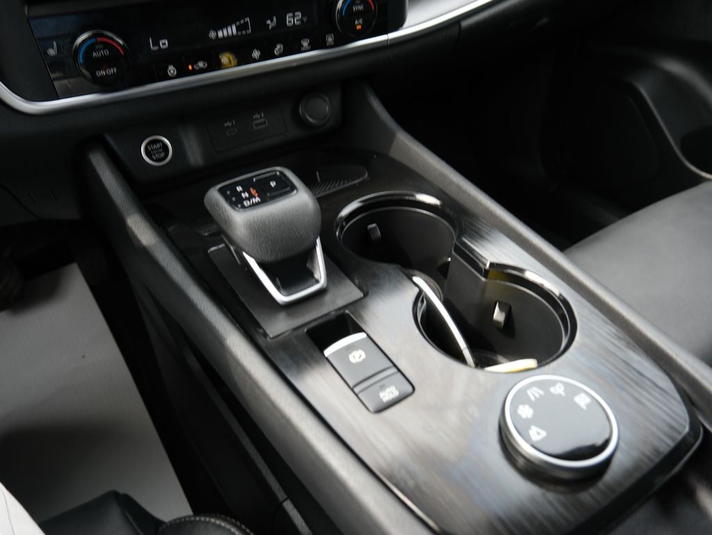 2023 Nissan Rogue SV Midnight