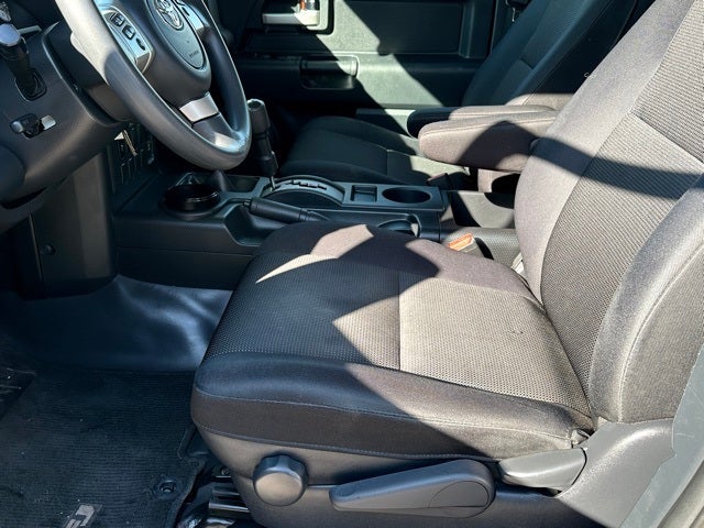 2014 Toyota FJ Cruiser Base