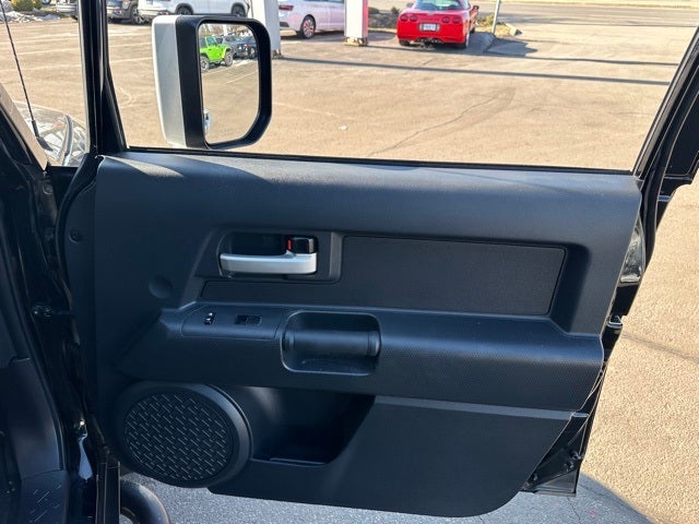 2014 Toyota FJ Cruiser Base