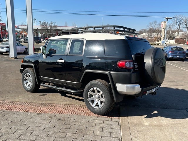 2014 Toyota FJ Cruiser Base