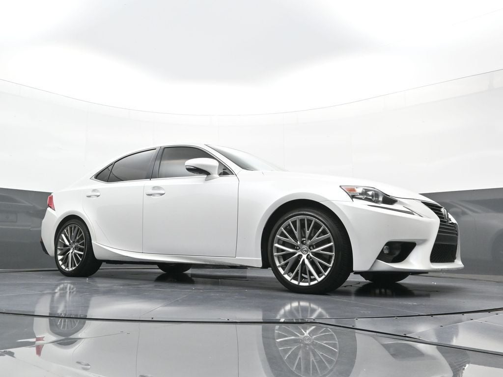2016 Lexus IS 300