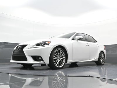 2016 Lexus IS 300