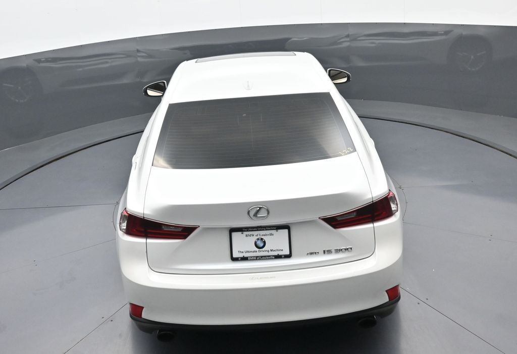 2016 Lexus IS 300