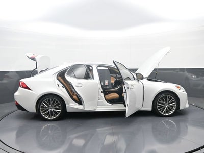 2016 Lexus IS 300