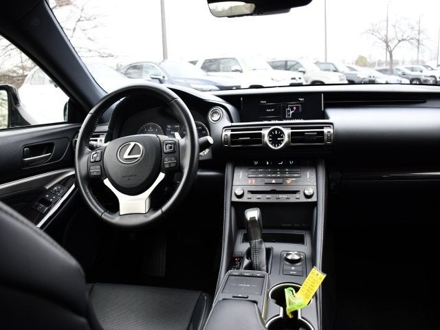 2019 Lexus RC 300