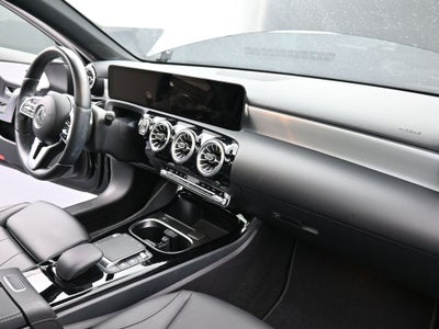2022 Mercedes-Benz A-Class A 220