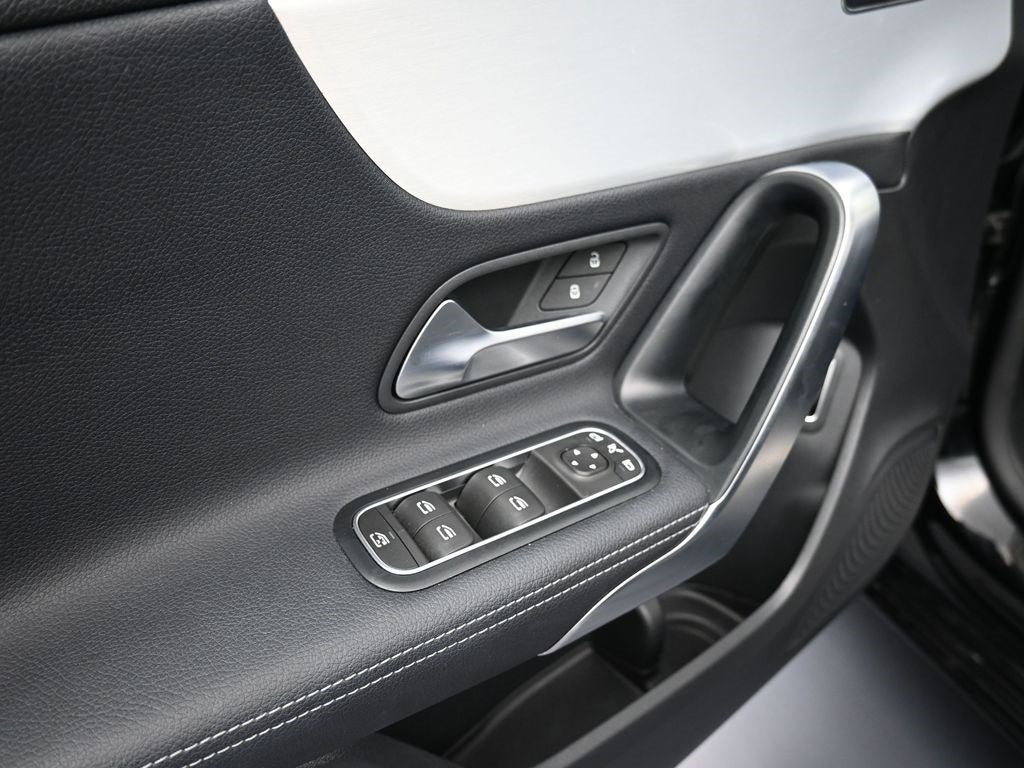 2022 Mercedes-Benz A-Class A 220