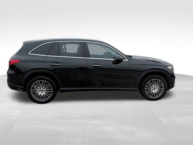 2023 Mercedes-Benz GLC 300 GLC 300