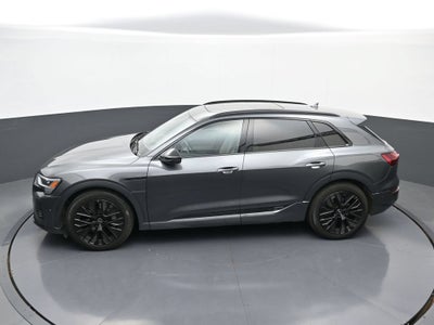 2024 Audi Q8 e-tron Prestige