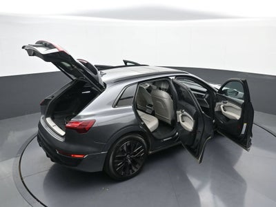2024 Audi Q8 e-tron Prestige