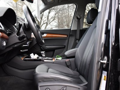 2023 Audi Q5 45 S line Premium quattro