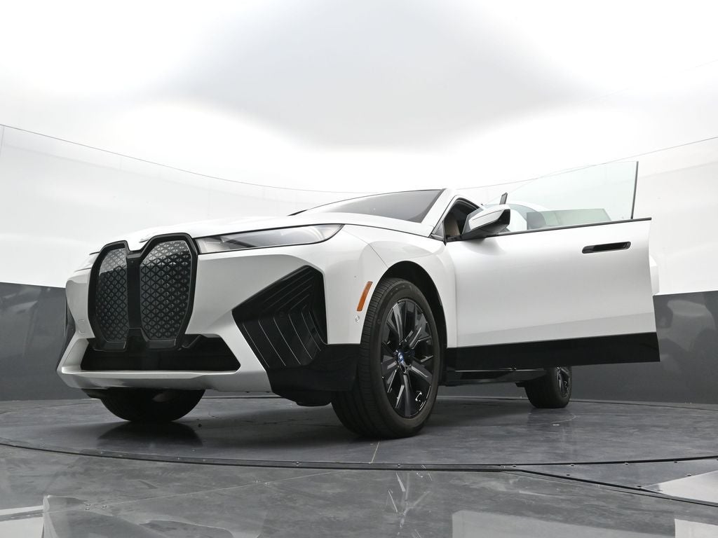 2024 BMW iX xDrive50