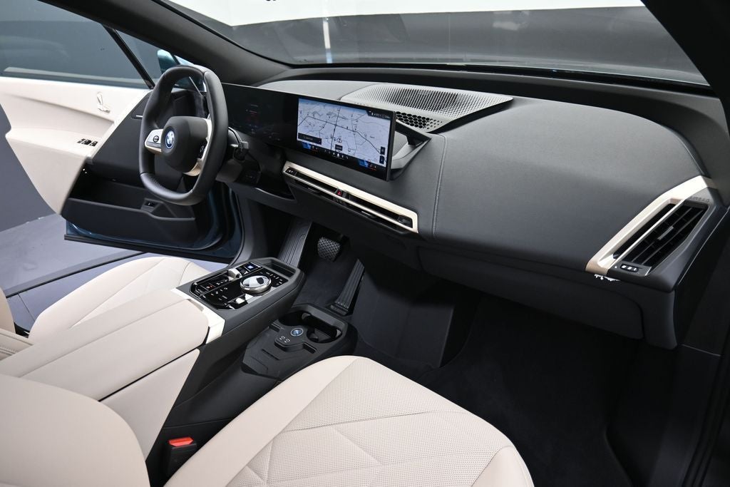 2024 BMW iX xDrive50