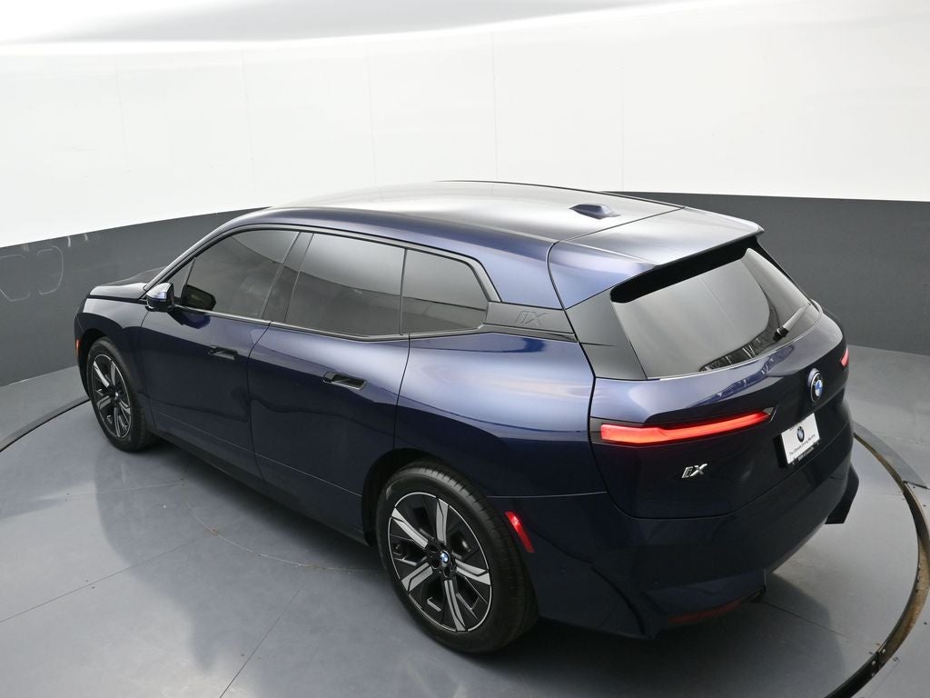 2026 BMW iX xDrive45
