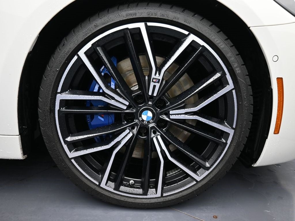 2023 BMW 5 Series M550i xDrive