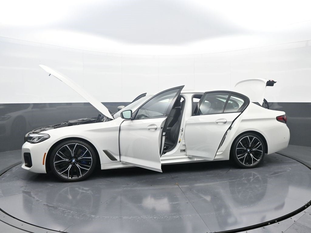 2023 BMW 5 Series M550i xDrive