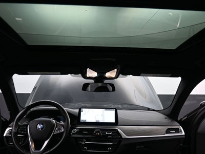 2023 BMW 5 Series 530e xDrive