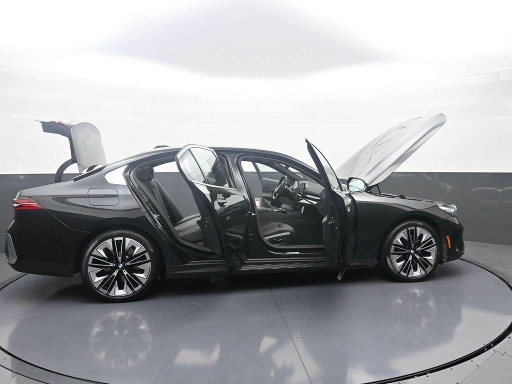 2026 BMW 5 Series 540i xDrive