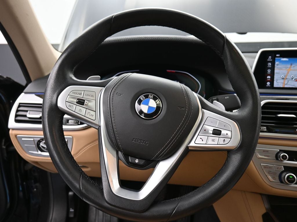 2022 BMW 7 Series 740i xDrive