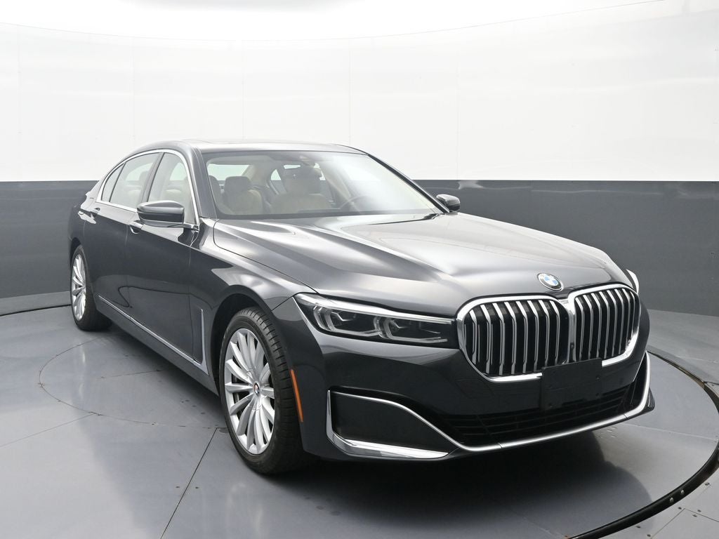 2022 BMW 7 Series 740i xDrive