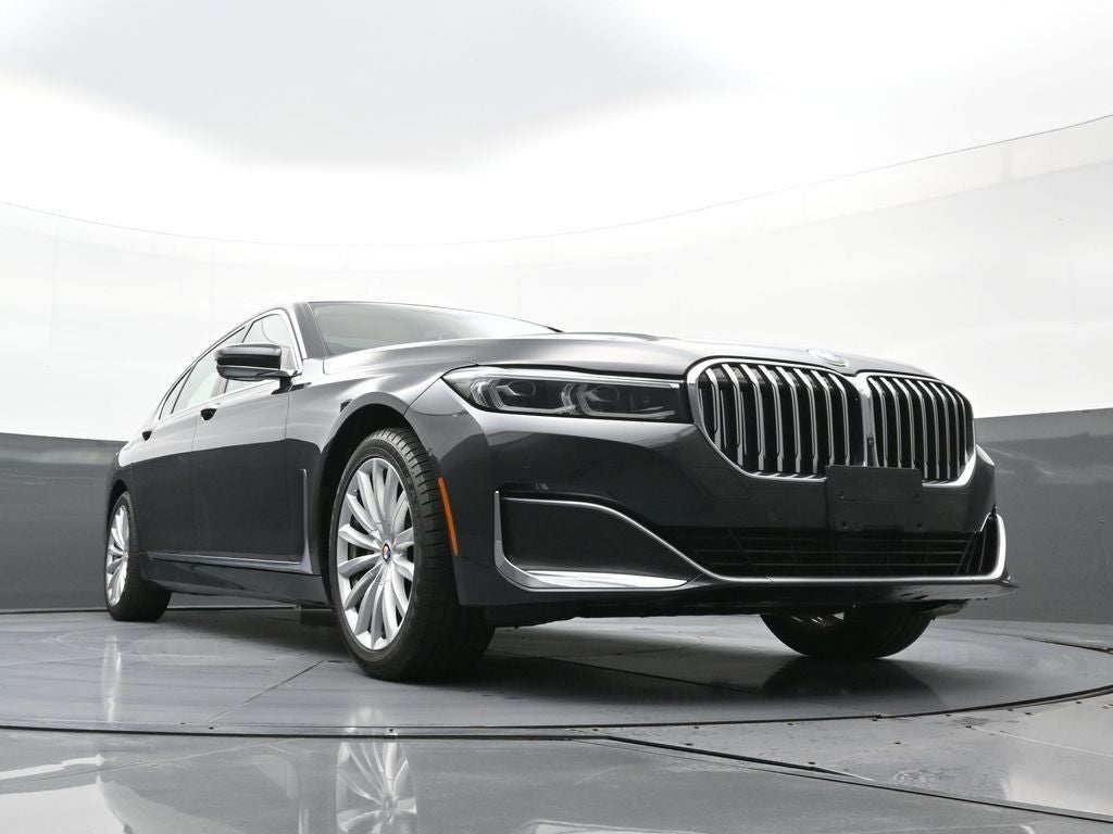 2022 BMW 7 Series 740i xDrive