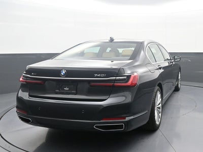 2022 BMW 7 Series 740i xDrive