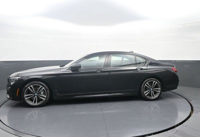 2022 BMW 7 Series 740i xDrive