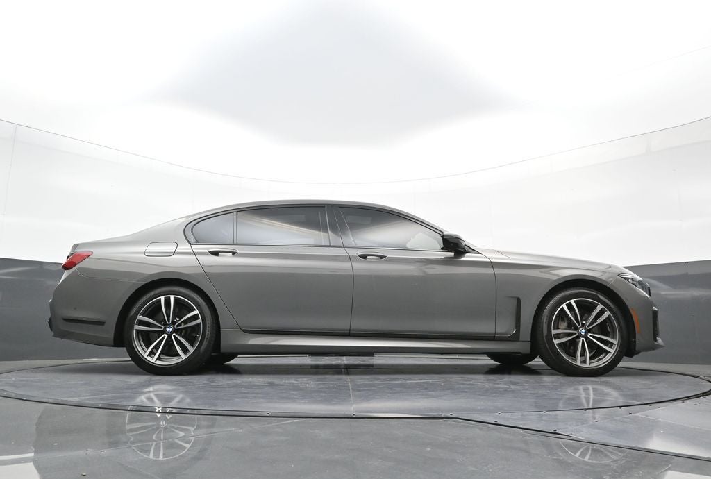2022 BMW 7 Series 750i xDrive