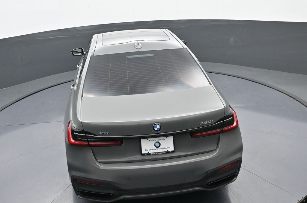 2022 BMW 7 Series 750i xDrive