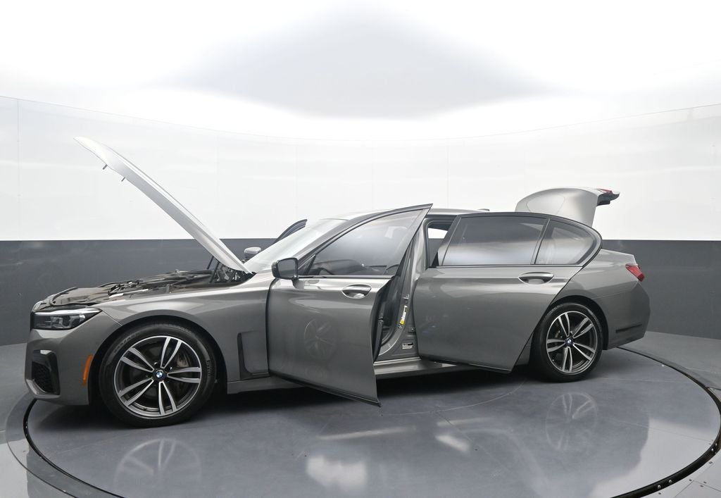 2022 BMW 7 Series 750i xDrive