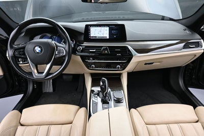 2019 BMW 5 Series 530i