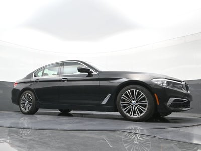 2019 BMW 5 Series 530i