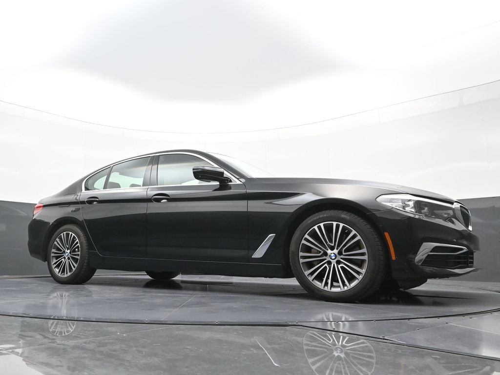 2019 BMW 5 Series 530i