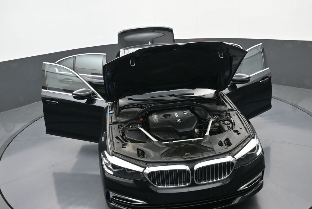 2019 BMW 5 Series 530i