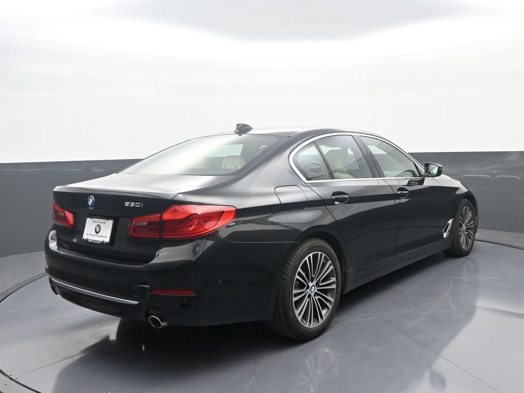 2019 BMW 5 Series 530i